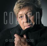 11-03-2005 Benny Neyman in studio te Amsterdam.

[keywords]Posed, Headshot, Eyecontact[/keywords]